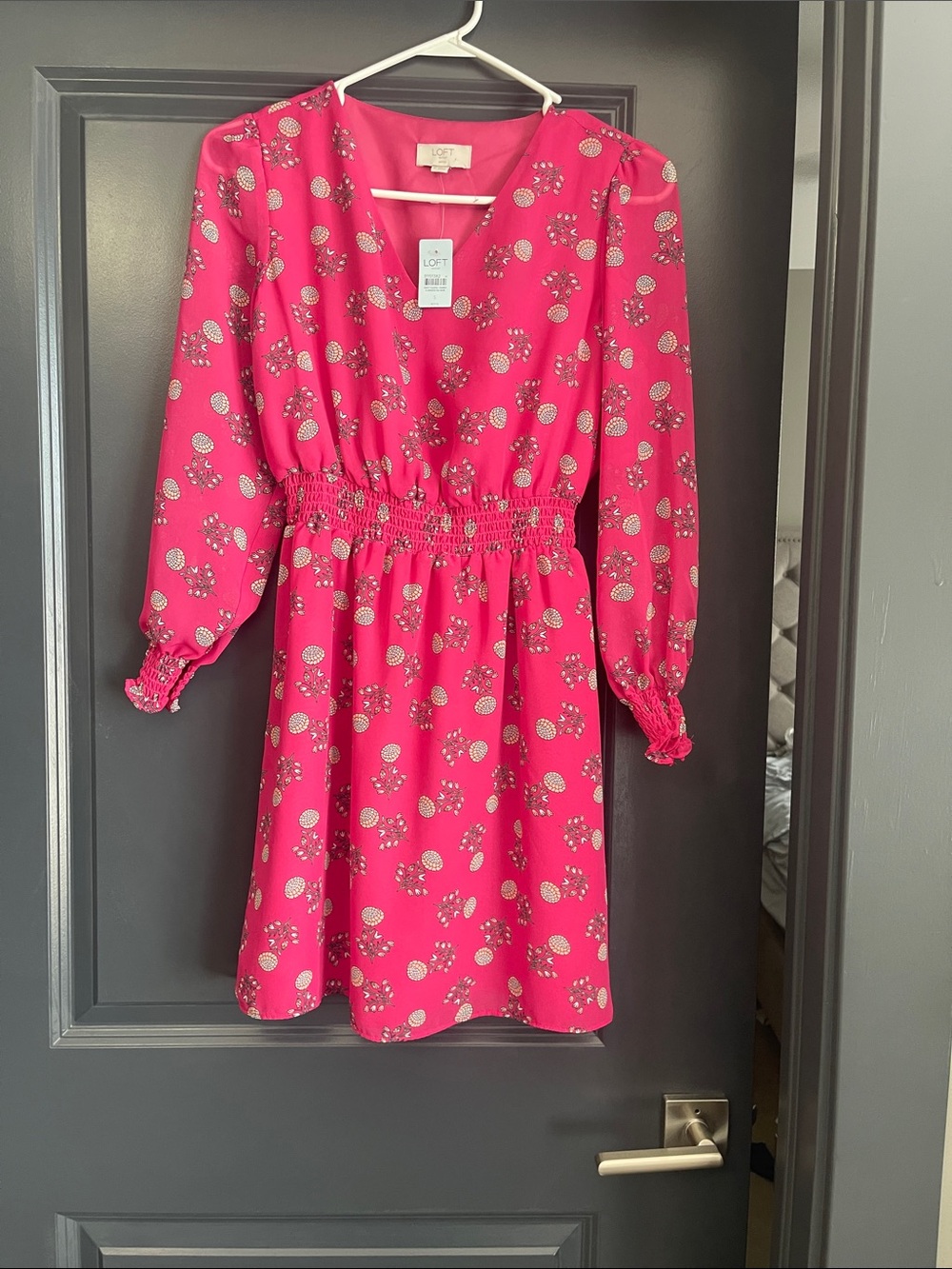 NWT LOFT Hot Pink Floral Smocked-Waist Women’s Petite Dress Size PS